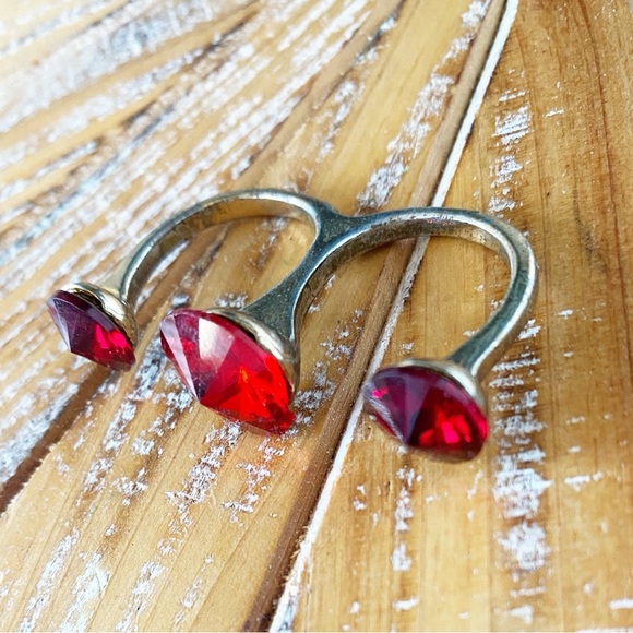 Used Gorgeous Gold Tone Three Finger Ring with Red Stones (one is broken!) - Picture 7 of 8